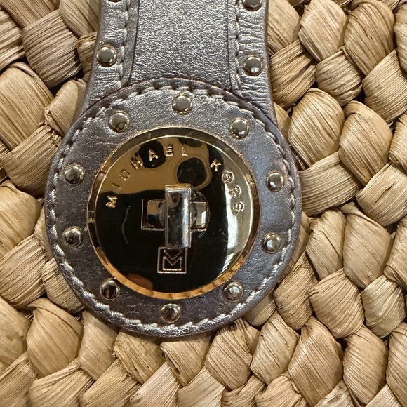 EUC: Michael Kors Woven Tan and Gold Santorini Tote, Large - Picture 2 of 11